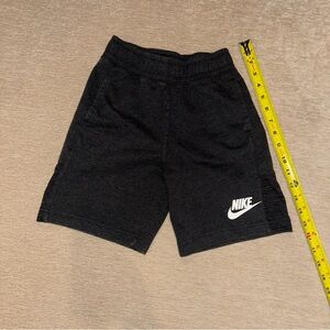 Nike Kids Charcoal Shorts Size Small